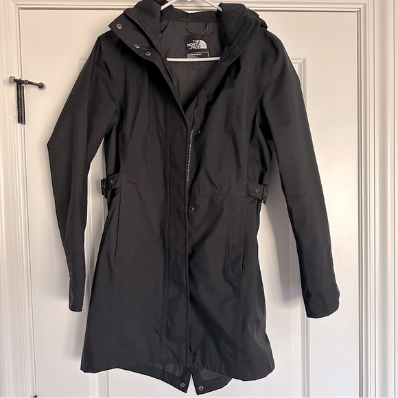 The North Face Rain Coat- size Small - Picture 7 of 12